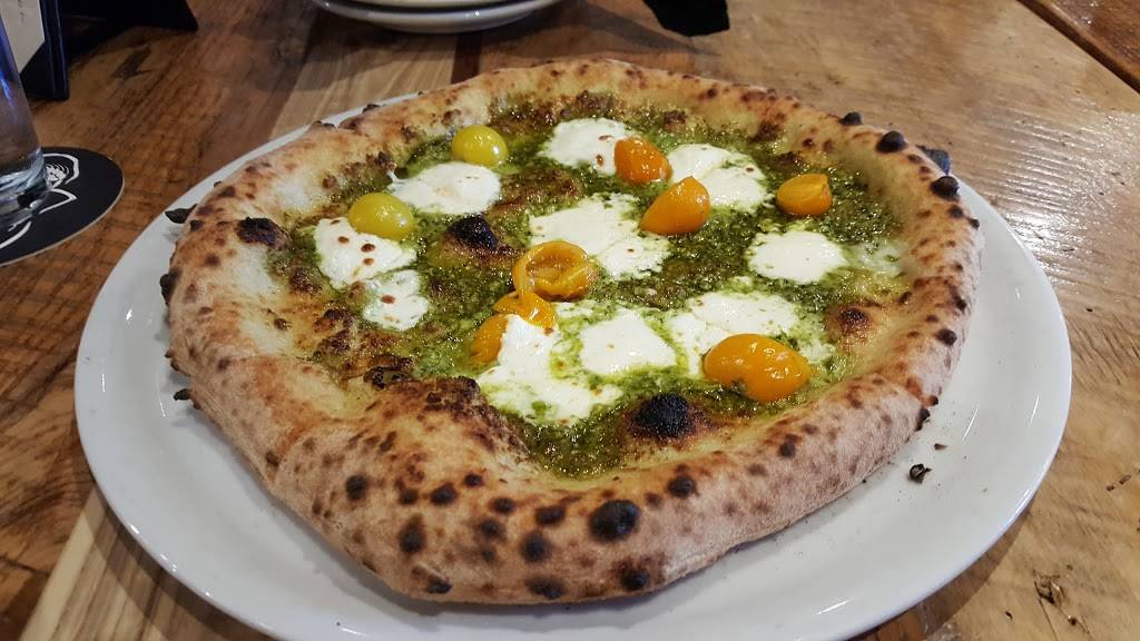 Red Vespa | restaurant | 208 E Main St, Solon, IA 52333, USA | 3196242080 OR +1 319-624-2080