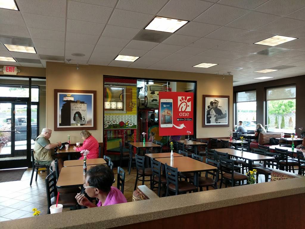 Chick-fil-A | restaurant | 2360 N Fairfield Rd, Beavercreek, OH 45431, USA | 9373201228 OR +1 937-320-1228