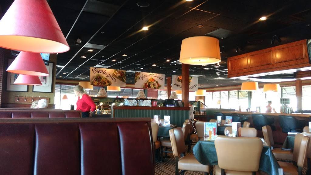 Ruby Tuesday | restaurant | 111 Burgess Rd, Harrisonburg, VA 22801, USA | 5405649601 OR +1 540-564-9601