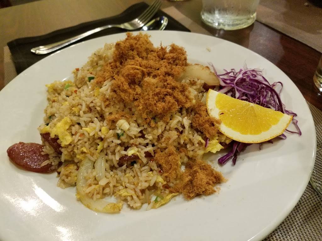 Tuptim Thai | restaurant | 2121 N Rock Rd #300, Wichita, KS 67206, USA | 3167682550 OR +1 316-768-2550