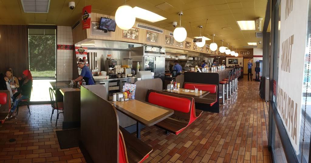 Waffle House | meal takeaway | 4660 W New Haven Ave, Melbourne, FL 32904, USA | 3217237796 OR +1 321-723-7796