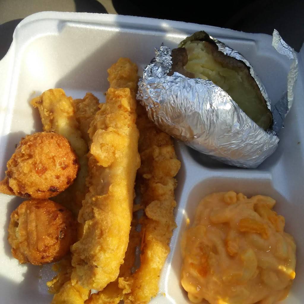 Captain Ds | restaurant | 1212 Manchester Expy, Columbus, GA 31904, USA | 7063275104 OR +1 706-327-5104