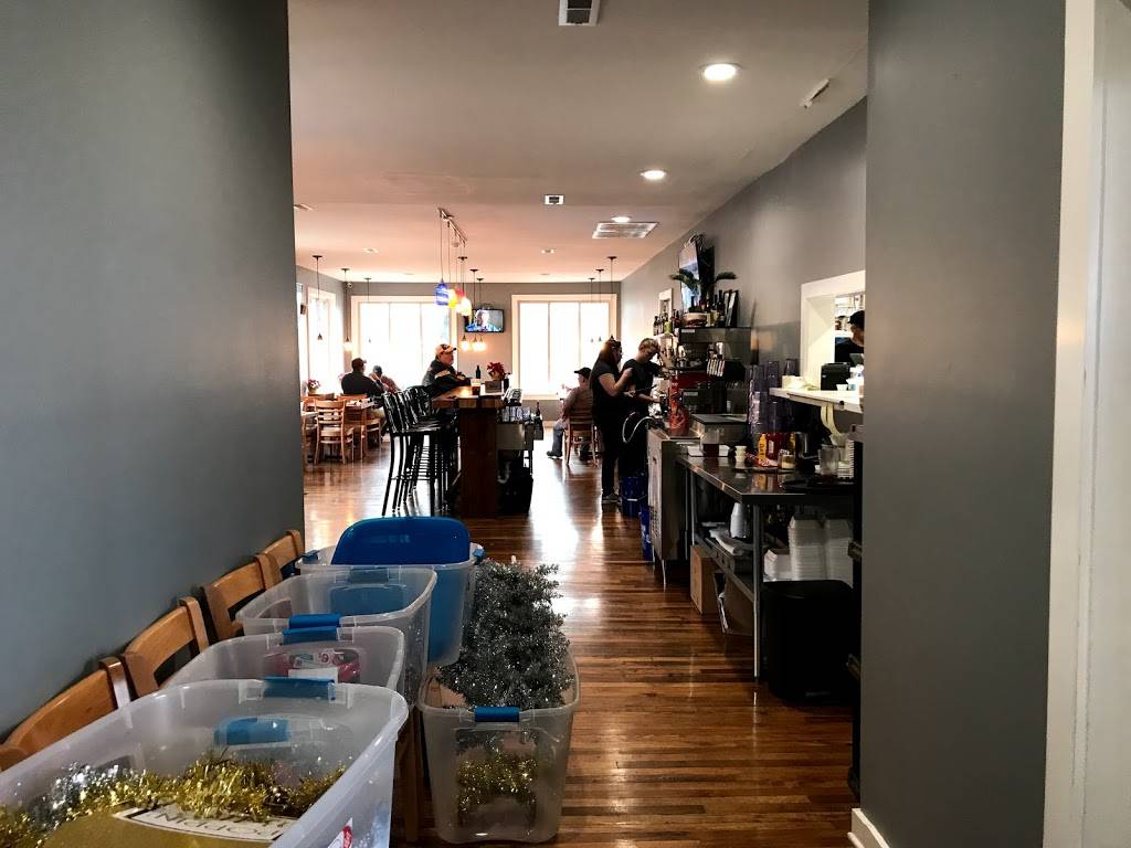 7 Trails Grill | restaurant | 338 Douglas Dr, Damascus, VA 24236, USA | 2764157777 OR +1 276-415-7777