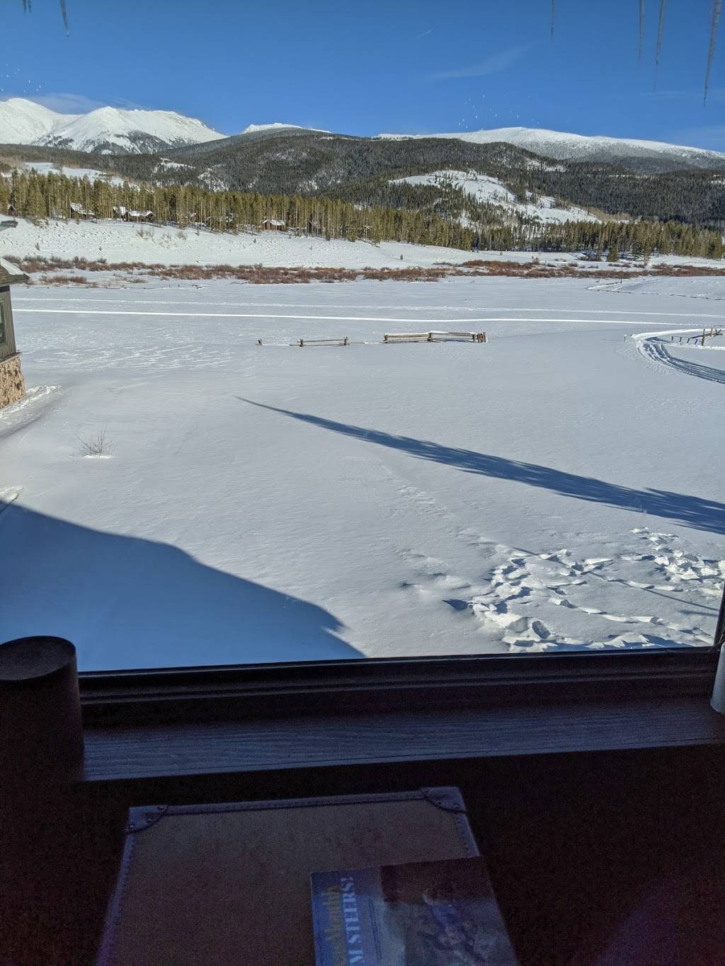 Hecks Tavern at Devils Thumb Ranch | restaurant | 3530 County Rd 83, Tabernash, CO 80478, USA | 9707267013 OR +1 970-726-7013