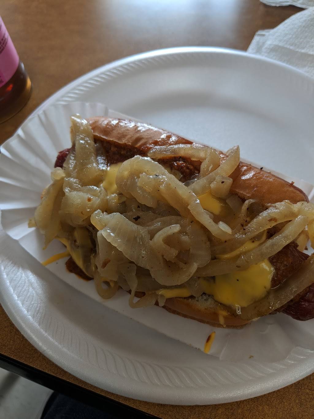 Chefs Dog House | restaurant | 337 Willard Ave, Newington, CT 06111, USA | 8606673700 OR +1 860-667-3700