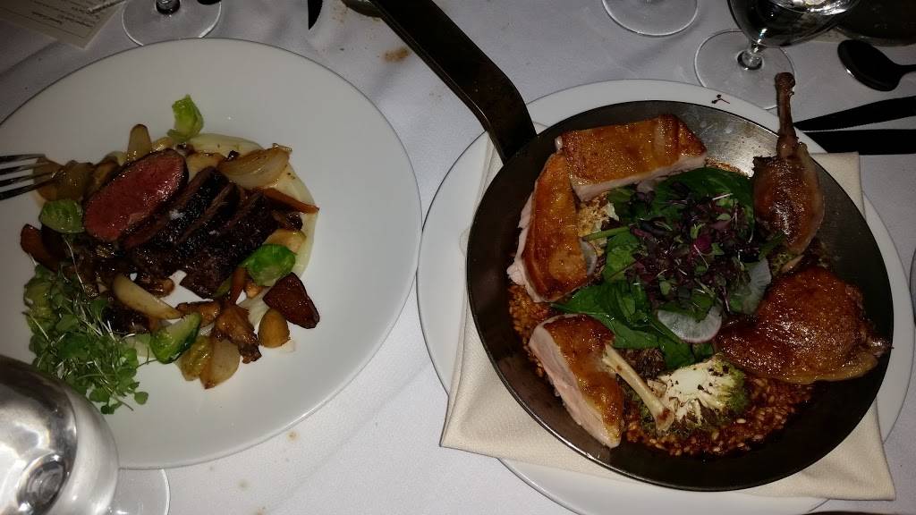 SoLo Farm & Table | restaurant | 95 Middletown Rd, South Londonderry, VT 05155, USA | 8028246327 OR +1 802-824-6327