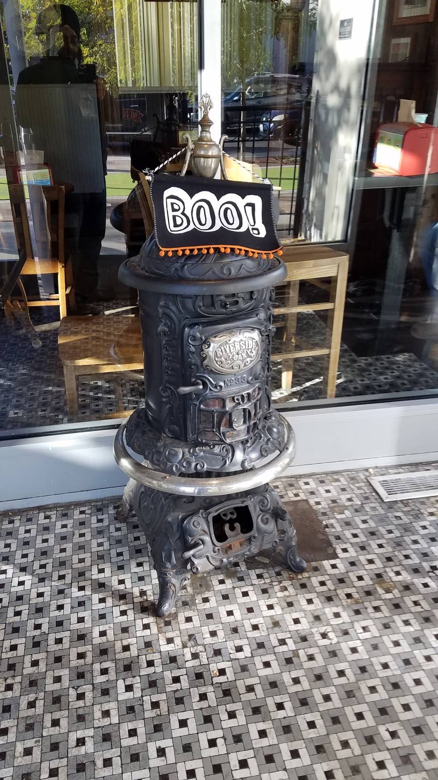 Potbelly Sandwich Shop | restaurant | 48 Roosevelt Rd, Chicago, IL 60605, USA | 3124351238 OR +1 312-435-1238