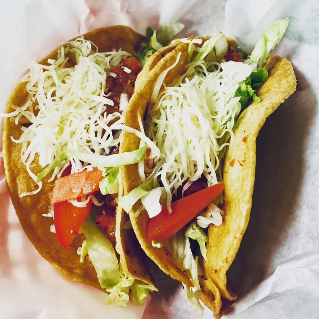 Ponchos Mexican Eatery | restaurant | 907 W 24th St, Austin, TX 78705, USA | 5126098672 OR +1 512-609-8672