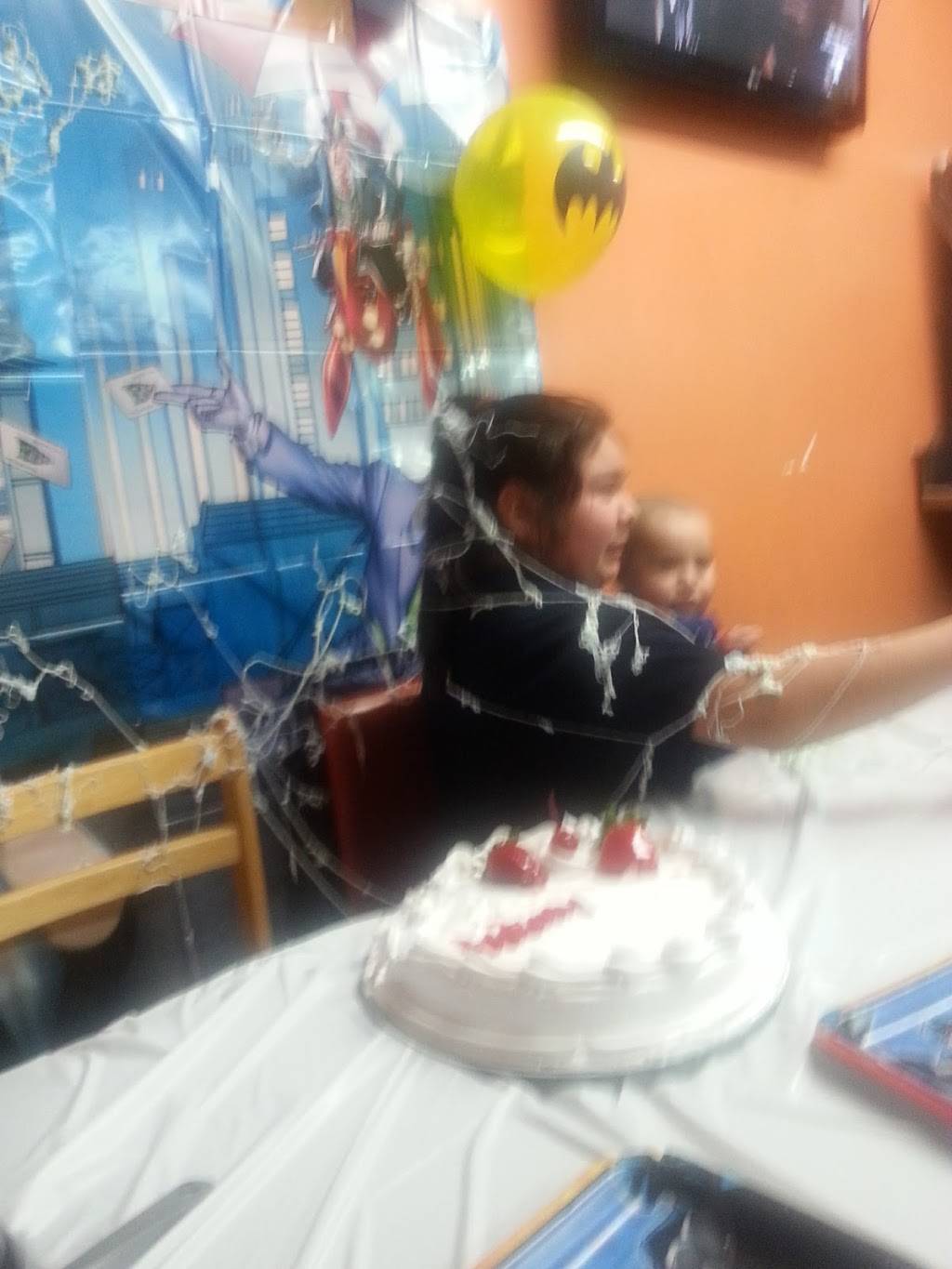 Trinos Pizzeria | restaurant | 1013 W 18th St, Chicago, IL 60608, USA | 3127332499 OR +1 312-733-2499