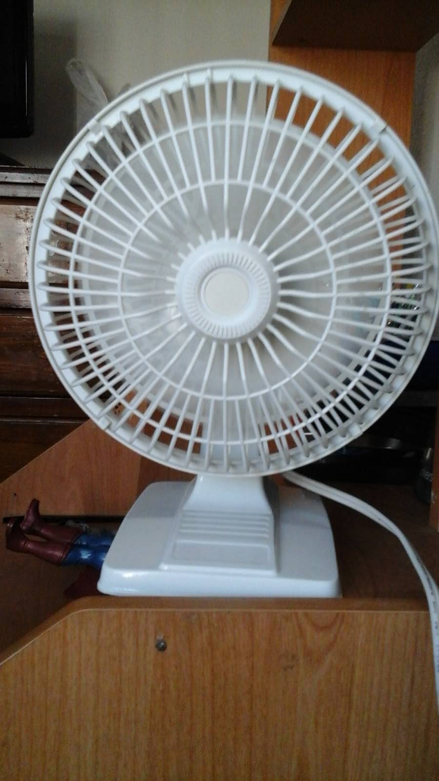 Frosty Drive-In | restaurant | 657 3rd Pl, McFarland, CA 93250, USA | 6617923567 OR +1 661-792-3567