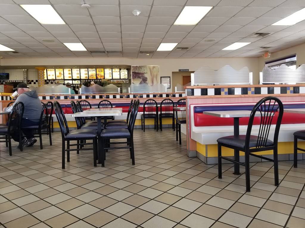 Carls Jr. #7530 | restaurant | 3811 Ellison Dr NW, Albuquerque, NM 87114, USA | 5058997155 OR +1 505-899-7155