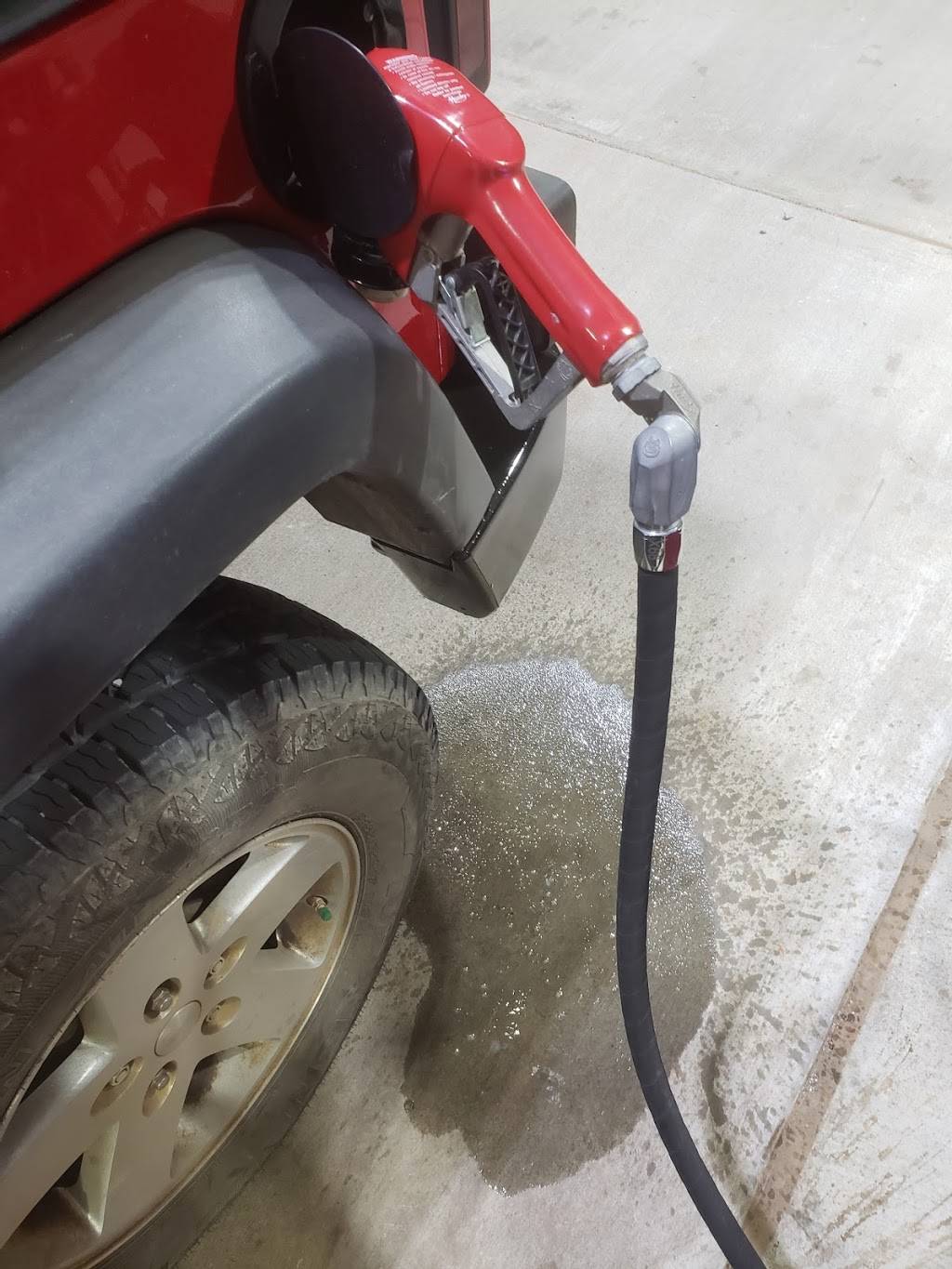 Caseys | restaurant | 1001 S Country Club Rd, El Reno, OK 73036, USA | 4052621718 OR +1 405-262-1718