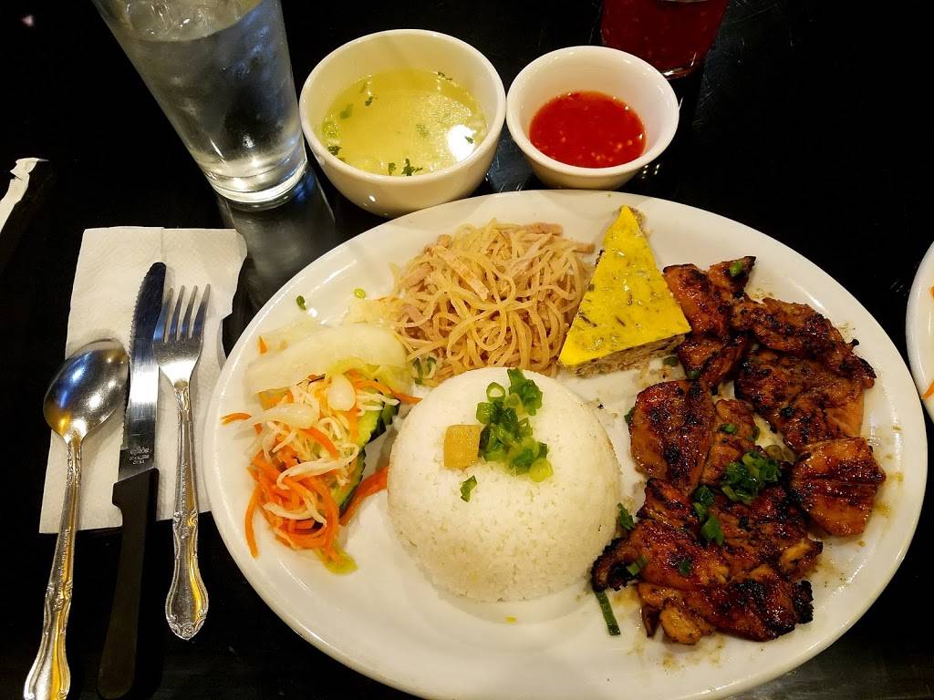 Com Tam Thien Hao | restaurant | 13531 Beach Blvd, Westminster, CA 92683, USA | 7143792661 OR +1 714-379-2661