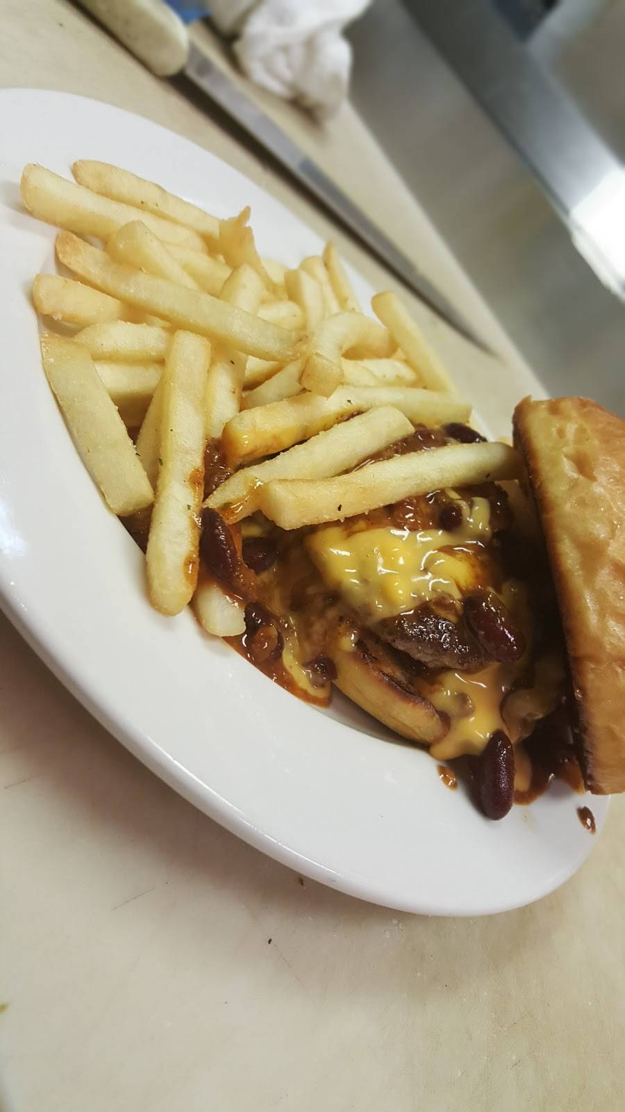 Billys Roadside Bistro | restaurant | 1826 W Pearce Blvd, Wentzville, MO 63385, USA | 6363320556 OR +1 636-332-0556