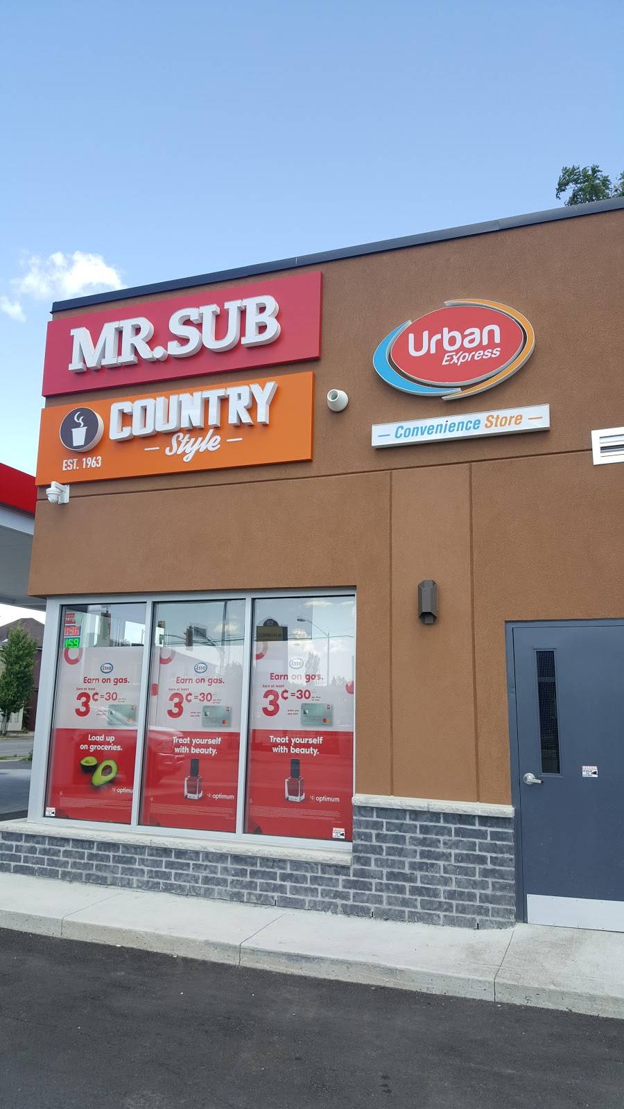 Country Style | cafe | Esso Gas Station, 80 Colborne St W, Brantford, ON N3T 1K5, Canada | 5193041699 OR +1 519-304-1699