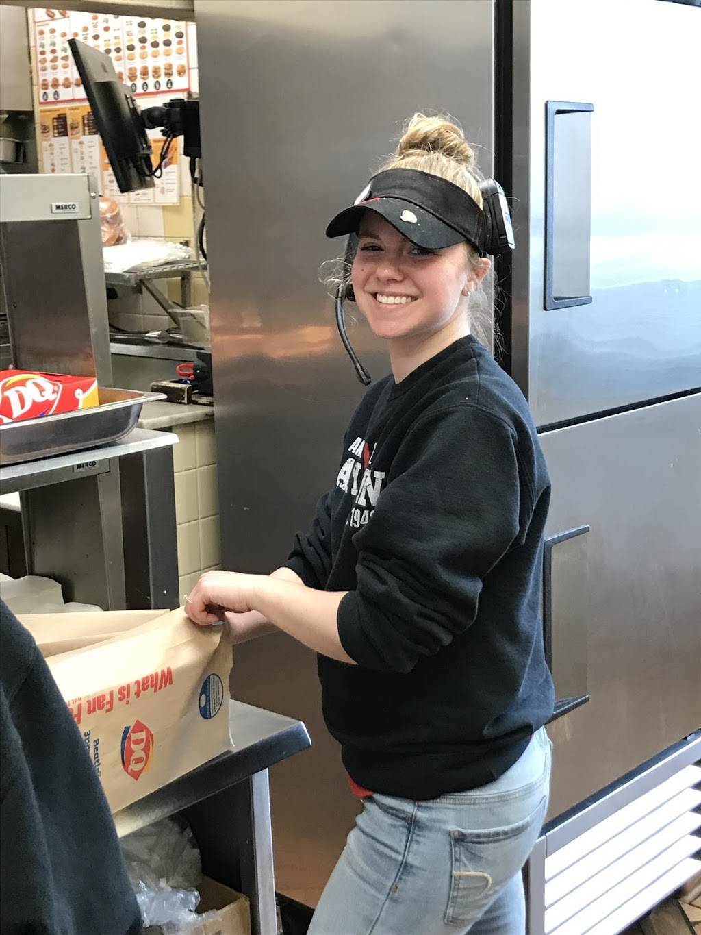 Dairy Queen | restaurant | 148 E State St SE, Niles, OH 44446, USA | 3306529213 OR +1 330-652-9213