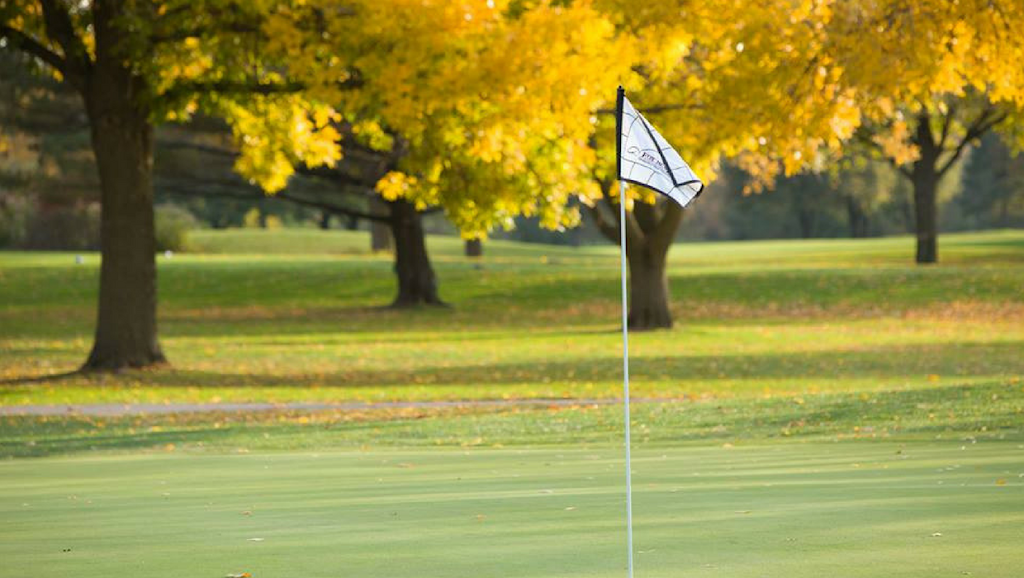 Fox Bend Golf Course | restaurant | 3516 US-34, Oswego, IL 60543, USA | 6305543939 OR +1 630-554-3939