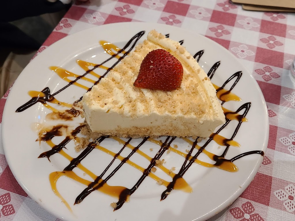 Nicos Little Italy | restaurant | 1101 Moro St Suite 111, Manhattan, KS 66502, USA | 7857751101 OR +1 785-775-1101