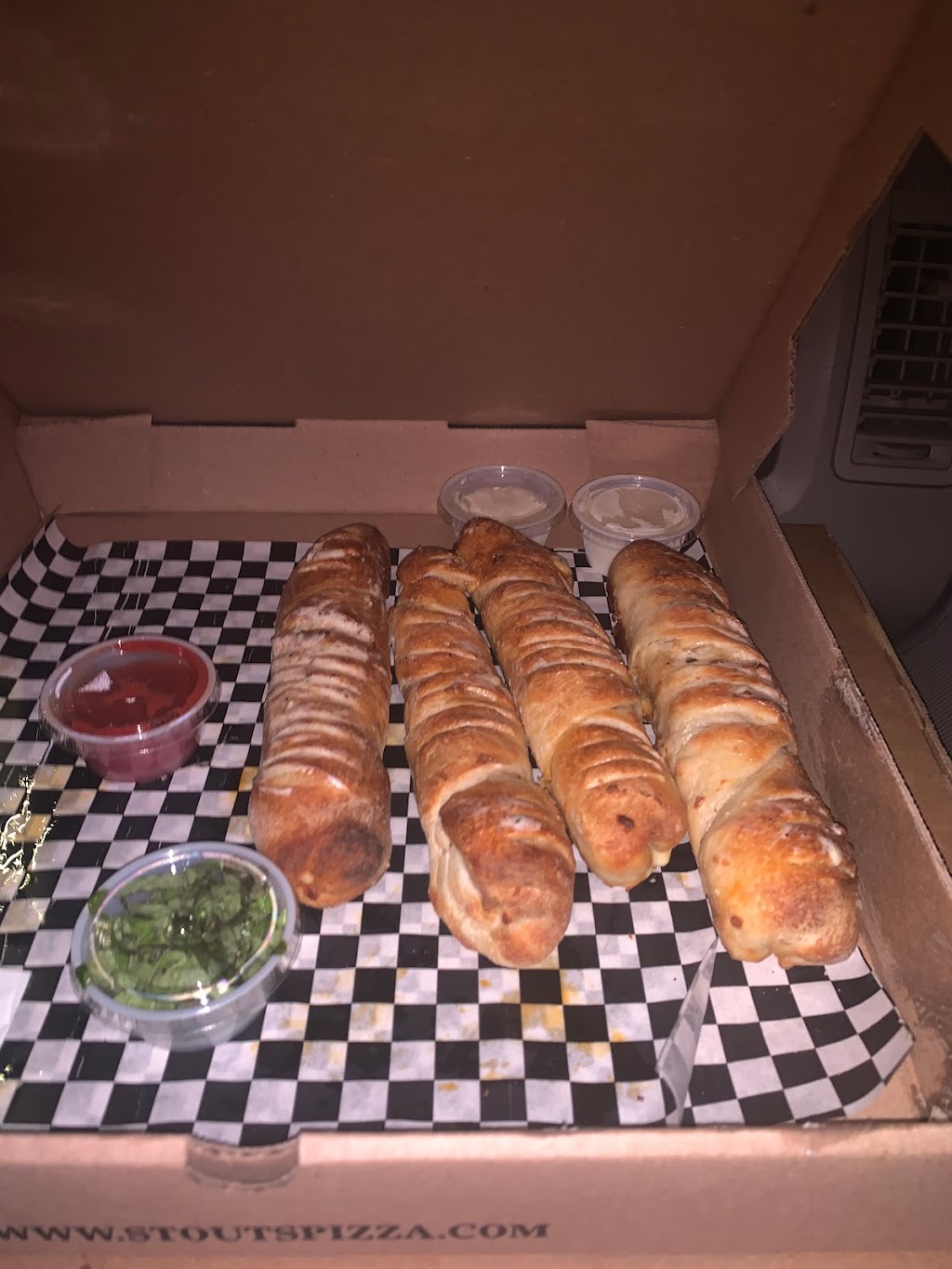 Stouts Pizza Co. | restaurant | 10222 Military Dr W Suite 111, San Antonio, TX 78251, USA | 8302173600 OR +1 830-217-3600