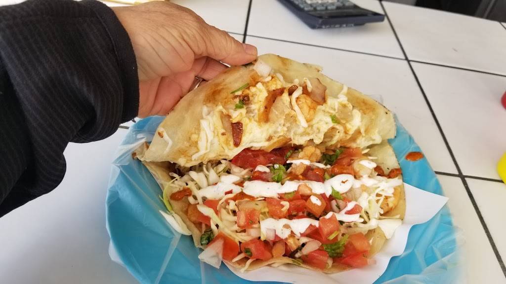 Tacos and Beers | restaurant | Mártires de Pinos Altos 18, Obrera, 22703 Rosarito, B.C., Mexico | 0446642061078 OR +52 1 664 206 1078