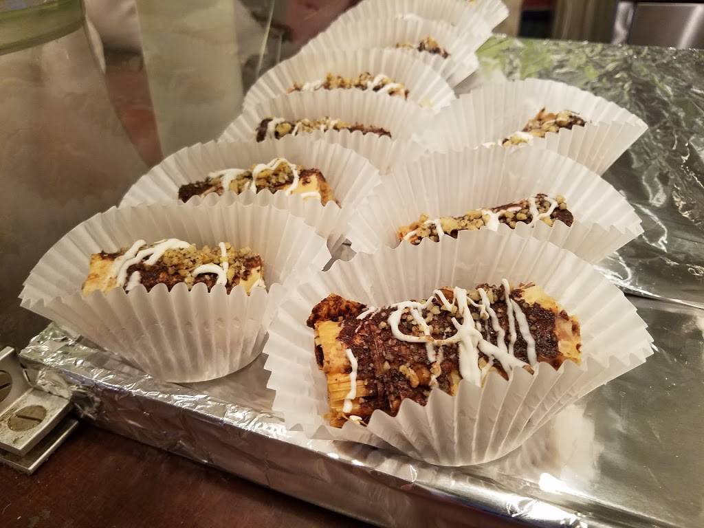 Falafel King | restaurant | 825 Colorado Blvd, Denver, CO 80206, USA | 3033226077 OR +1 303-322-6077