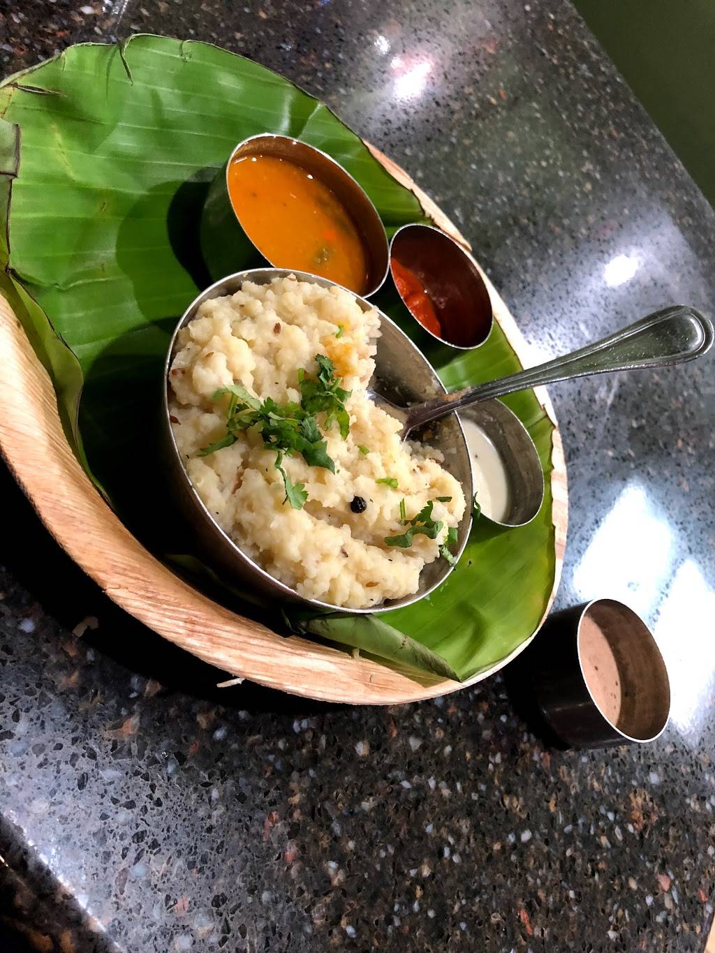 Chennai Tiffins Vegetarian Cuisine | restaurant | 21510 Victory Blvd, Woodland Hills, CA 91367, USA | 8188832345 OR +1 818-883-2345