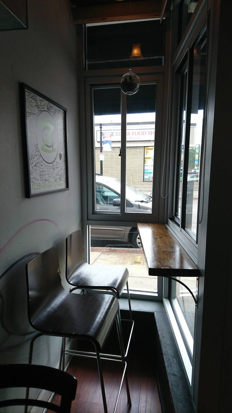 ZAZ Restaurant | restaurant | 1238 River St, Hyde Park, MA 02136, USA | 6172763729 OR +1 617-276-3729