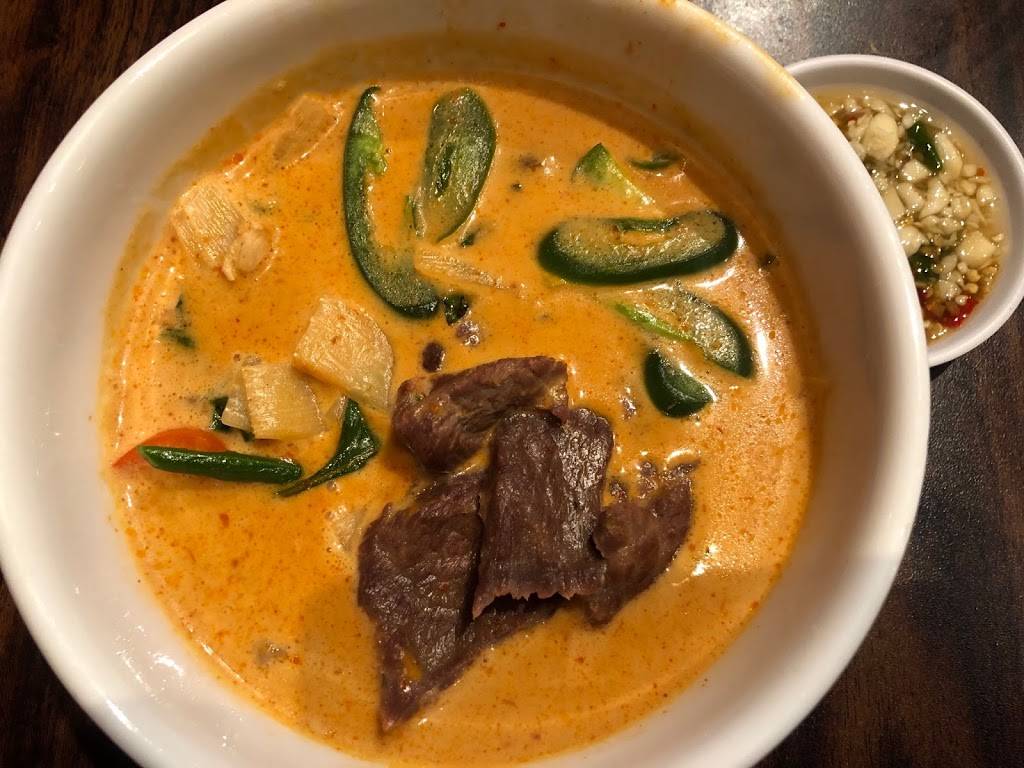 Suvarnaphumi Thai Cuisine. | restaurant | 2148 Saviers Rd, Oxnard, CA 93033, USA | 8054861300 OR +1 805-486-1300