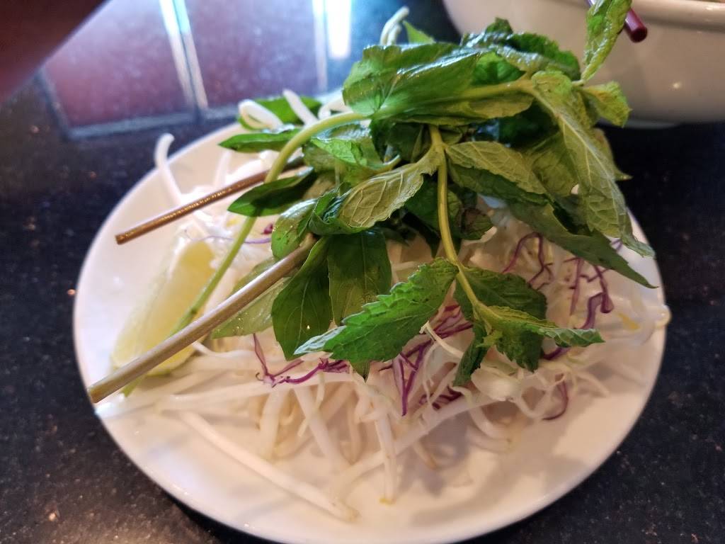 House of Pho | restaurant | 20500 Hesperian Blvd, Hayward, CA 94541, USA | 5105783533 OR +1 510-578-3533