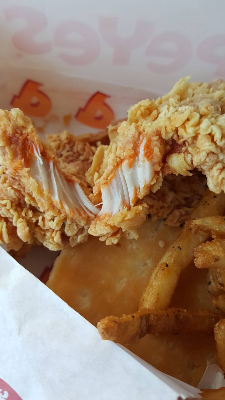Popeyes Louisiana Kitchen | restaurant | 338 E Camp Wisdom Rd, Duncanville, TX 75116, USA | 9727097775 OR +1 972-709-7775