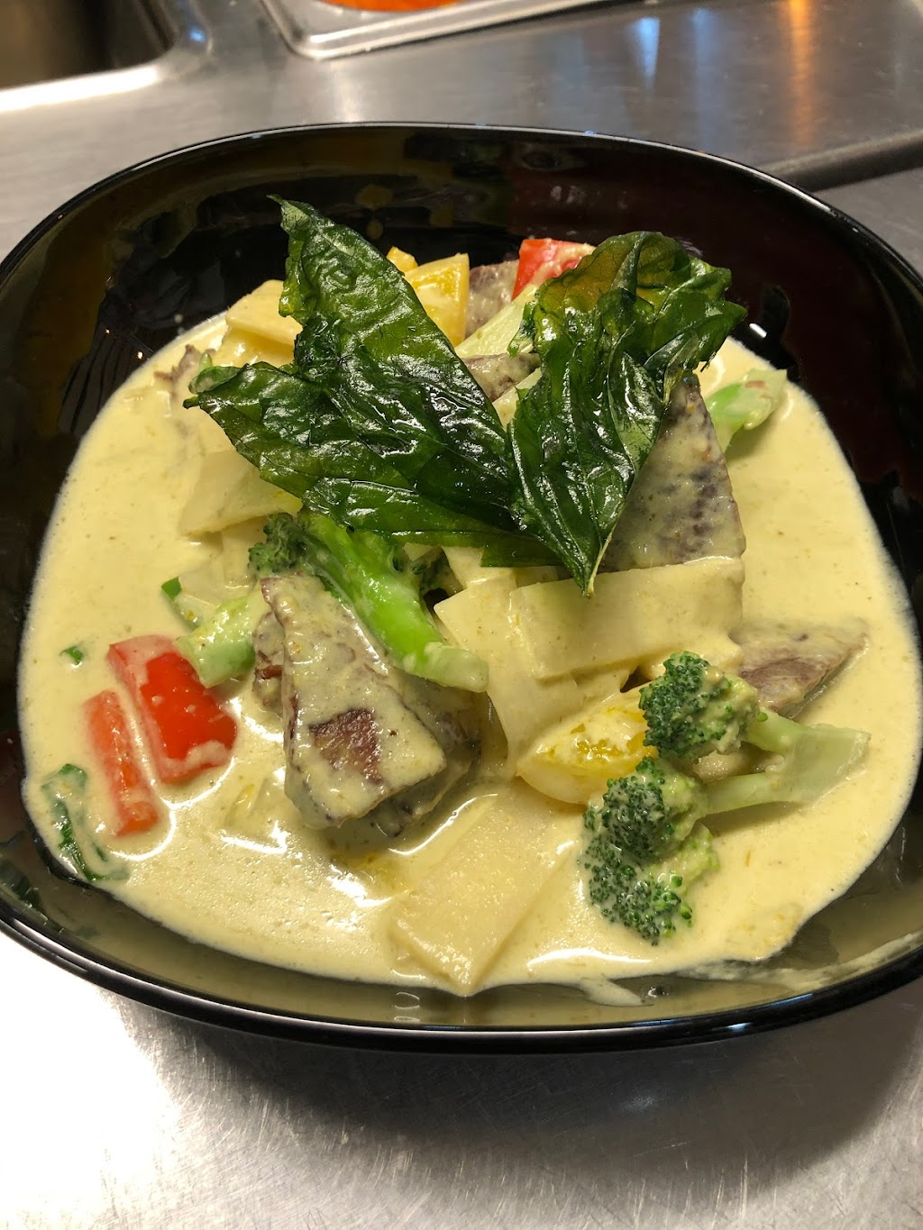 Mods Thai House | restaurant | 132 Midland Ave, Basalt, CO 81621, USA | 9702795760 OR +1 970-279-5760