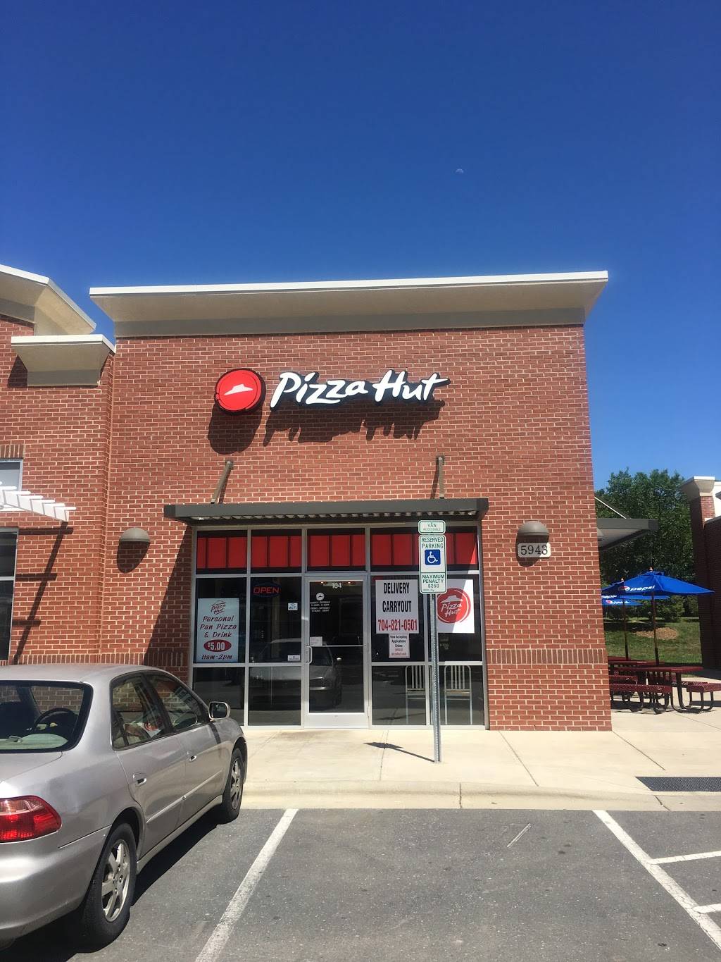 Pizza Hut | restaurant | 5943 Weddington Rd Suite 104, Wesley Chapel, NC 28104, USA | 7048210501 OR +1 704-821-0501