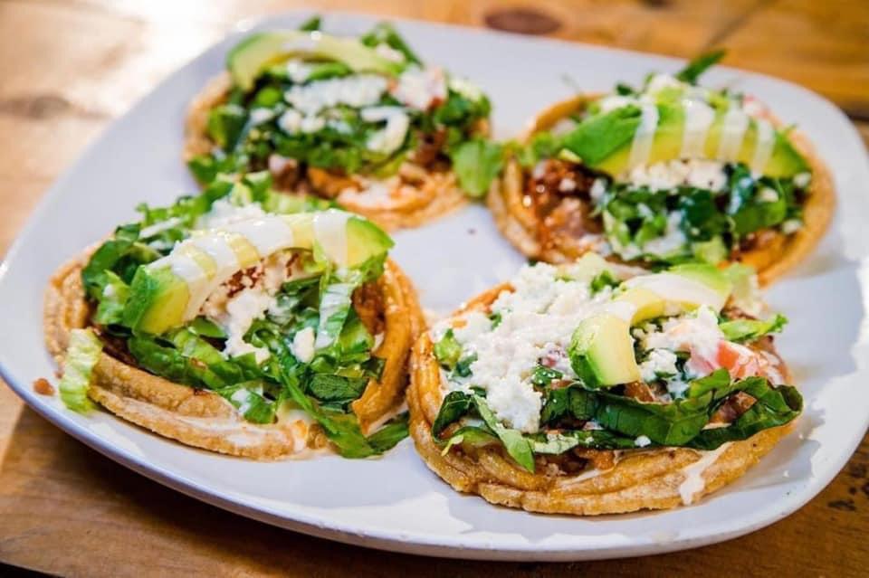 Sabor De Acayucan | restaurant | 2708 Cesar Chavez Rd, Alamo, TX 78516, USA | 9569614300 OR +1 956-961-4300