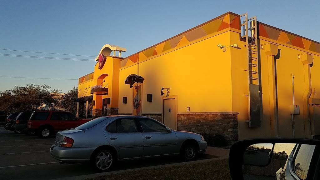 Taco Bell | meal takeaway | 10535 Bissonnet St, Houston, TX 77099, USA | 2819338224 OR +1 281-933-8224
