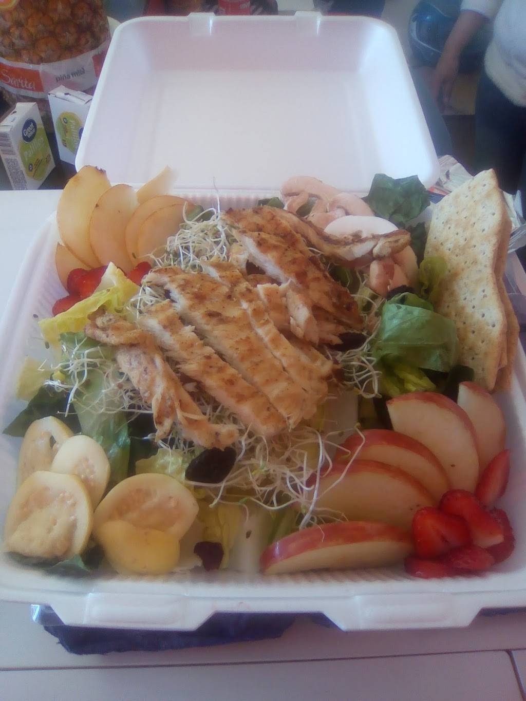 tortas y ensaladas mendoza | restaurant | 38a, Av Magnolias 2602, El Refugio, Tijuana, B.C., Mexico | 016645436337 OR +52 664 543 6337