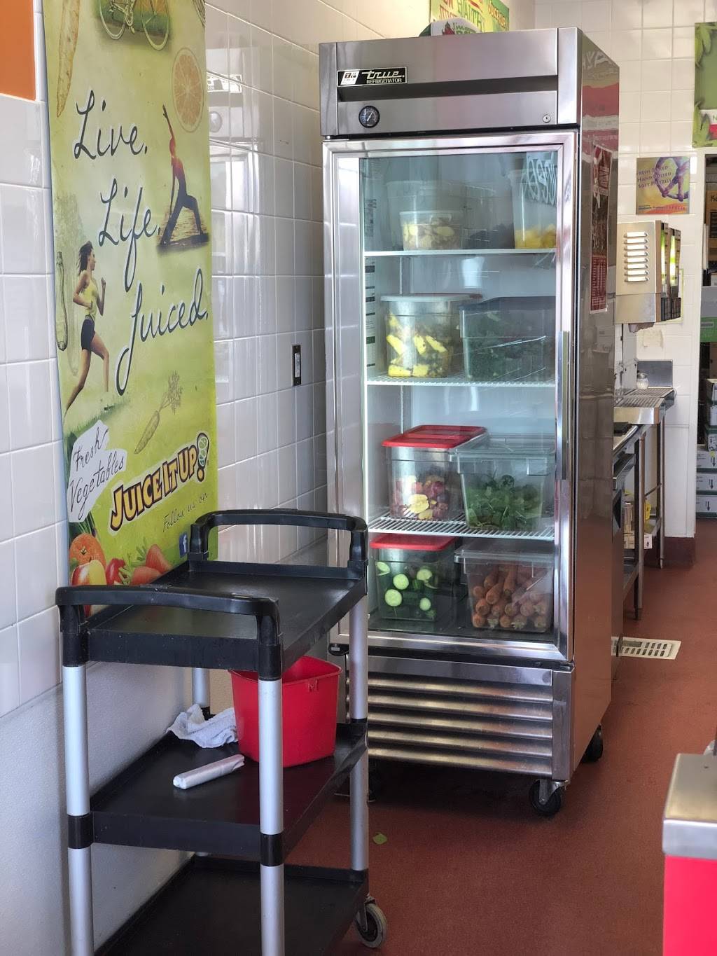 Juice It Up! | restaurant | 1275 Alabama St, Redlands, CA 92374, USA | 9093358400 OR +1 909-335-8400