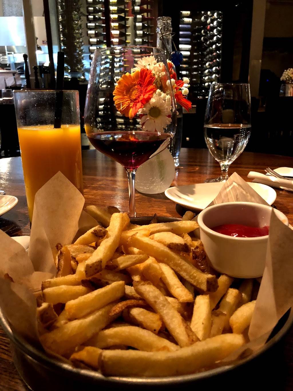 Lallapalooza | restaurant | 474 Alvarado St, Monterey, CA 93940, USA | 8316459036 OR +1 831-645-9036