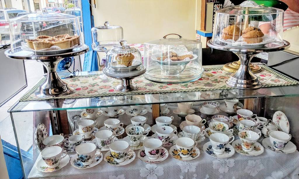 Knowles Restaurant | restaurant | 174 Queen St, Dunnville, ON N1A 1H7, Canada | 9057746122 OR +1 905-774-6122