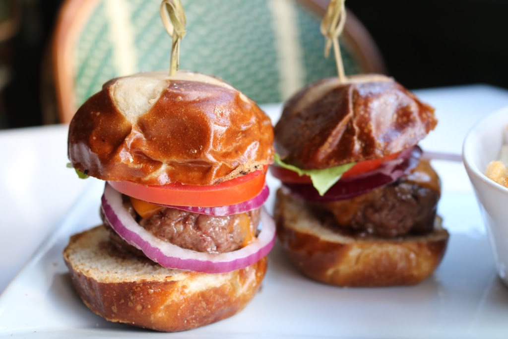 Reids Fine Foods | restaurant | 135 Levine Avenue of the Arts #120, Charlotte, NC 28202, USA | 7045622318 OR +1 704-562-2318