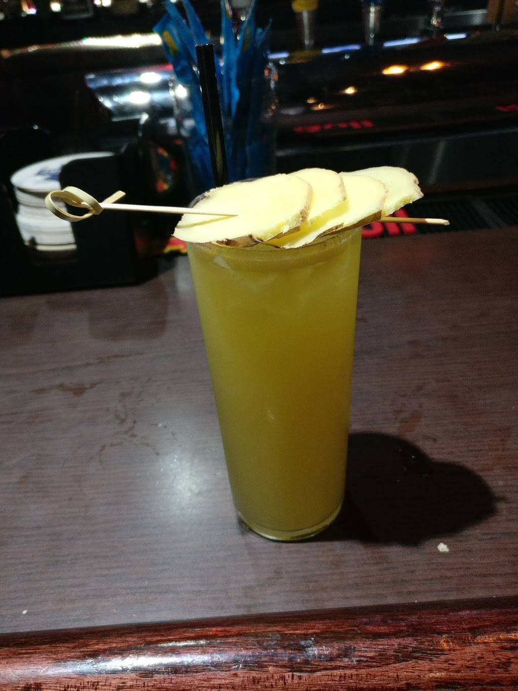 The Hive Esports | restaurant | 49 St Clair Ave W, Toronto, ON M4V 1L3, Canada | 6473486344 OR +1 647-348-6344