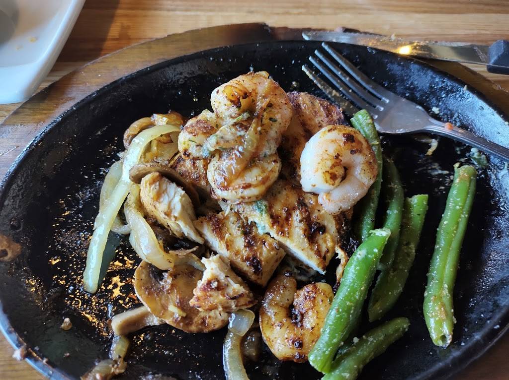 Applebees Grill + Bar | restaurant | 6691 S Padre Island Dr, Corpus Christi, TX 78412, USA | 3619061999 OR +1 361-906-1999