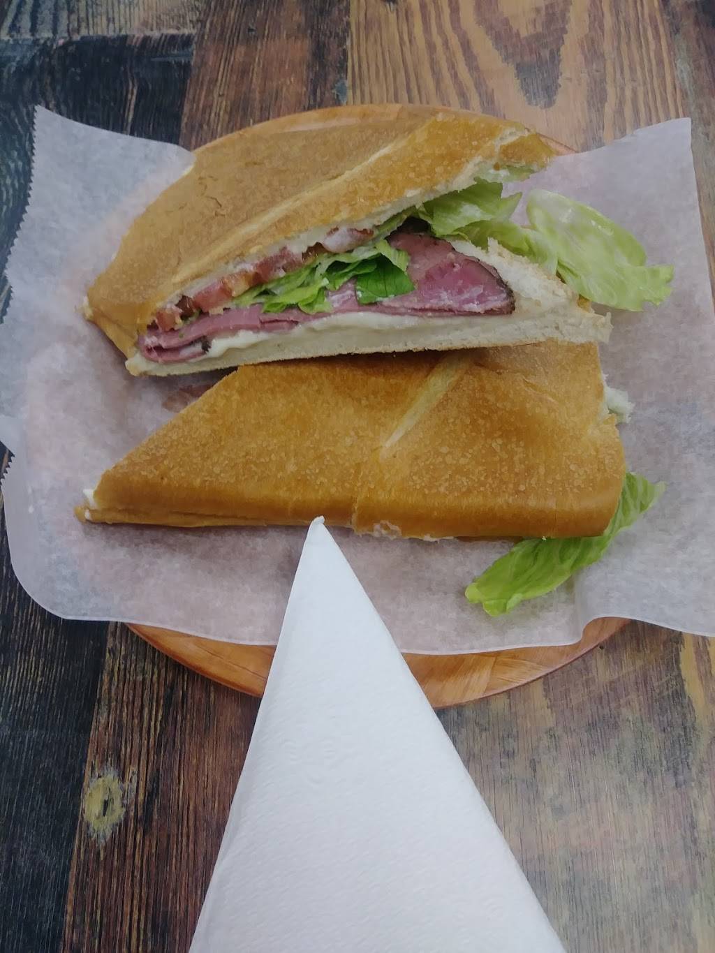 Pura Cepa | restaurant | 2886 W 25th St, Cleveland, OH 44113, USA | 2163559047 OR +1 216-355-9047