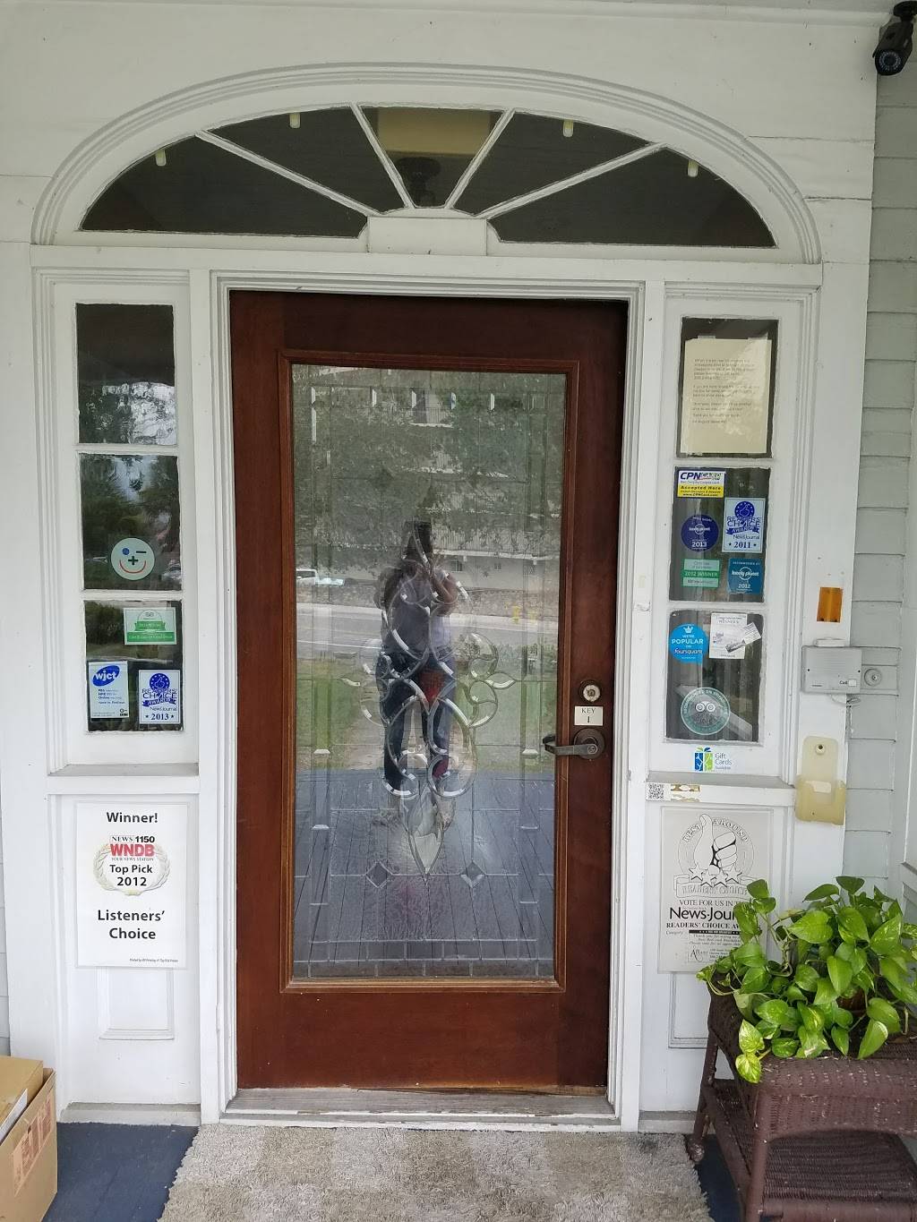 The August Seven Inn | restaurant | 1209 S Peninsula Dr, Daytona Beach, FL 32118, USA | 3862488420 OR +1 386-248-8420