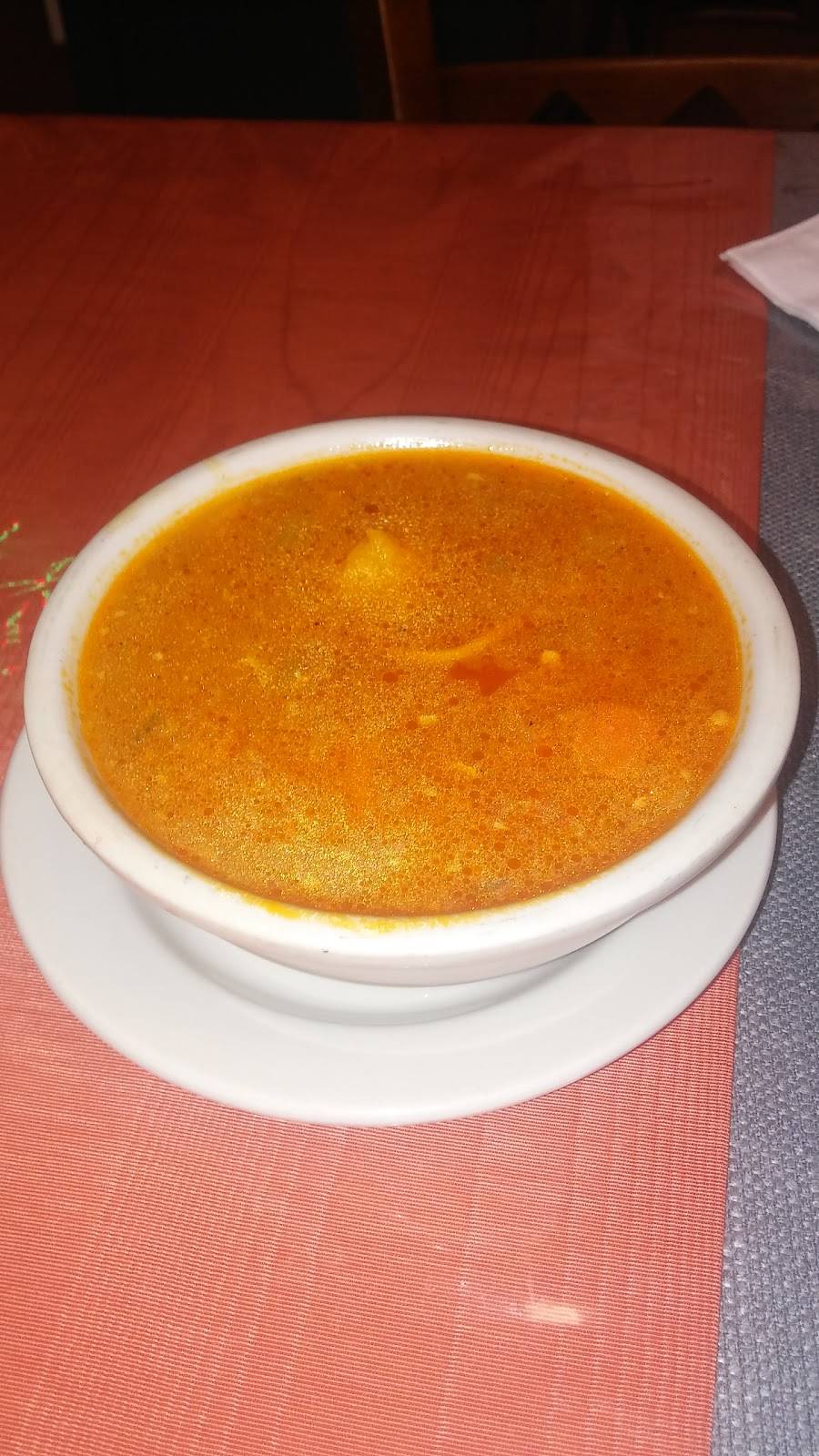 Georgina | restaurant | 1003 E 163rd St, Bronx, NY 10459, USA | 7183286257 OR +1 718-328-6257