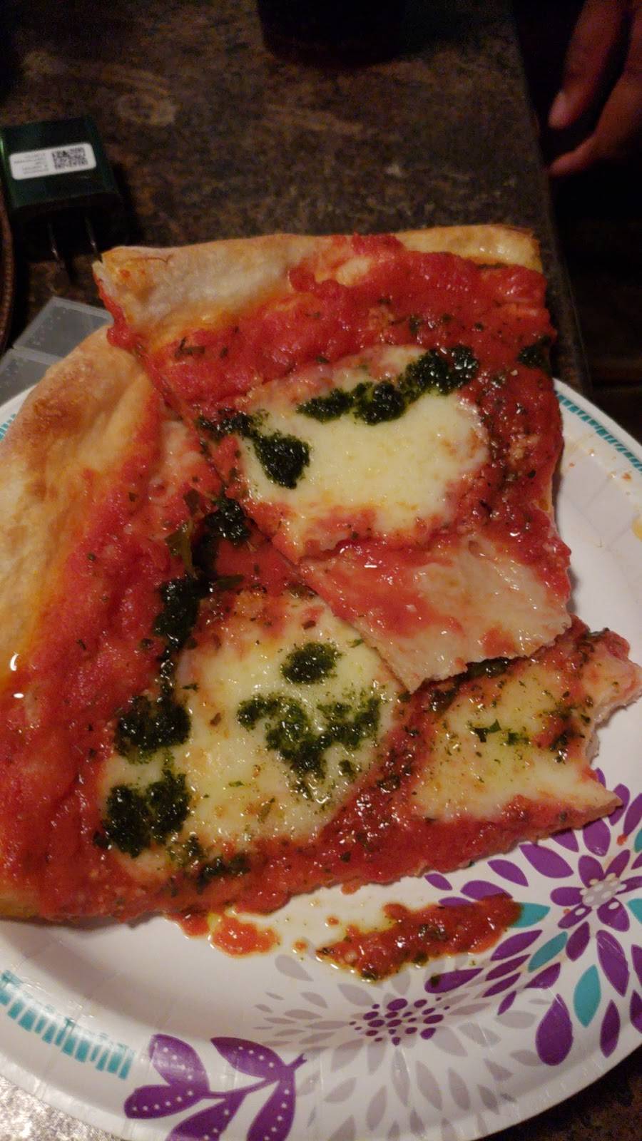 Pomodoro Pizzeria | meal takeaway | 101 Garfield Pkwy, Bethany Beach, DE 19930, USA | 3025371359 OR +1 302-537-1359