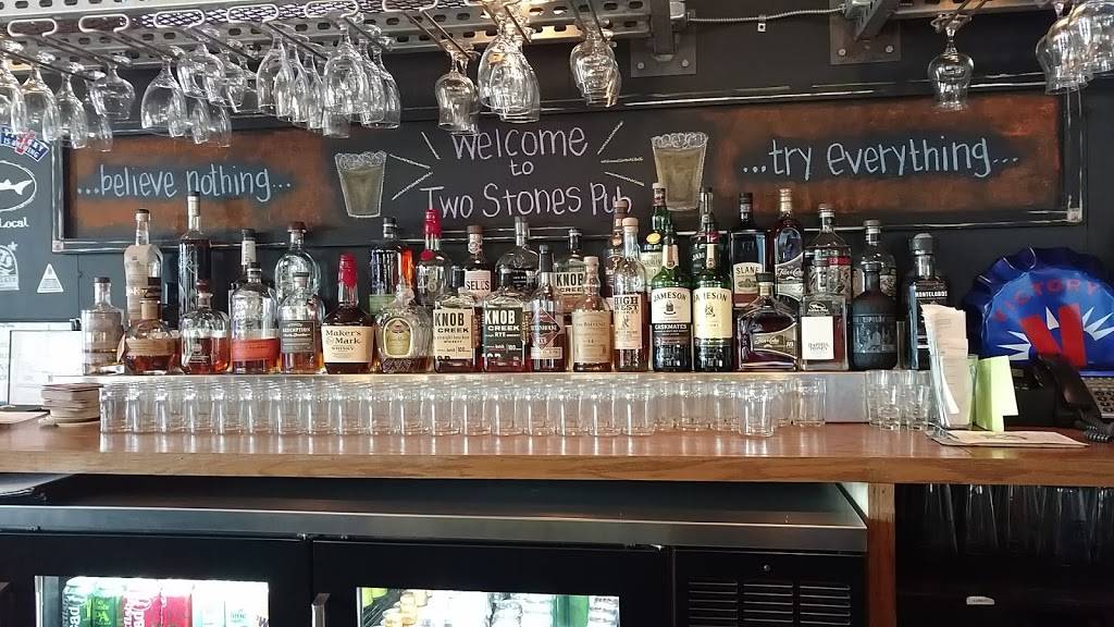 Two Stones Pub Hockessin | restaurant | 300 Lantana Dr, Hockessin, DE 19707, USA | 3022392200 OR +1 302-239-2200