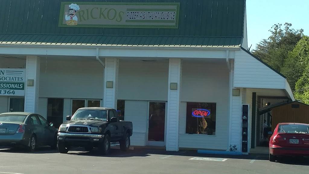 Rickos Pizzeria and Italian Cuisine | restaurant | 10330 Dayton Pike, Soddy-Daisy, TN 37379, USA | 4236828050 OR +1 423-682-8050