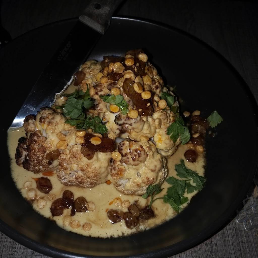 Tavern on State | restaurant | 969 State St, New Haven, CT 06511, USA | 4752026883 OR +1 475-202-6883