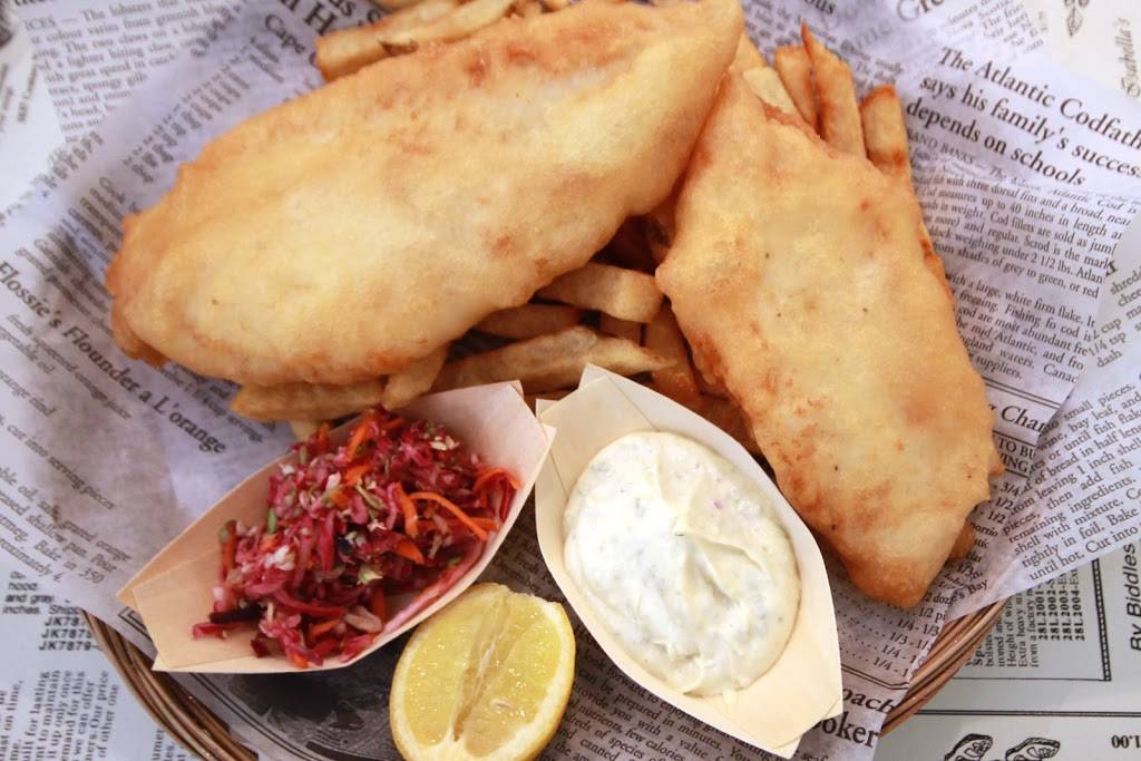 Le Resto Chelsea | restaurant | 528 Route 105, Chelsea, QC J9B 1L2, Canada | 8198275559 OR +1 819-827-5559