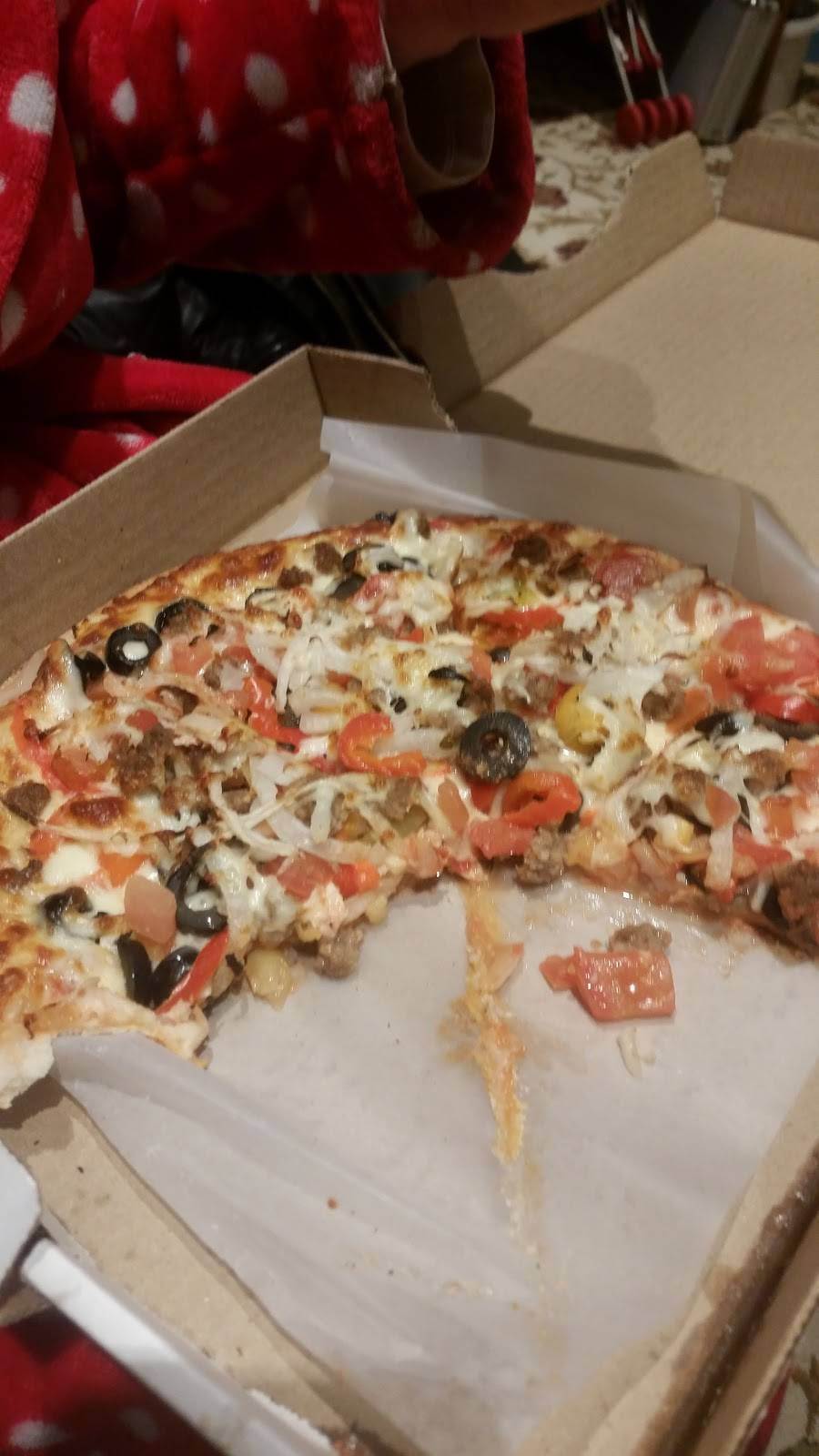 Atlas Pizza ndg | restaurant | 6555 Avenue Somerled, Montréal, QC H4V 1S9, Canada | 5143690505 OR +1 514-369-0505